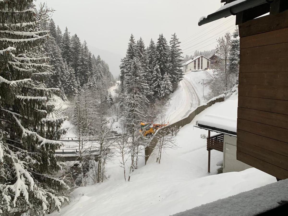Ferienwohnung Laax Mit Traumblick, Grossem Balkon Und Terrasse المظهر الخارجي الصورة