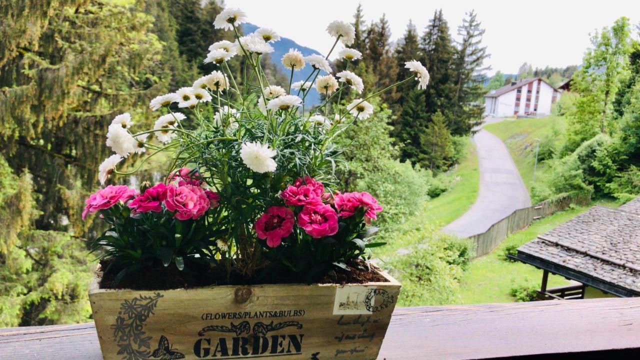 Ferienwohnung Laax Mit Traumblick, Grossem Balkon Und Terrasse المظهر الخارجي الصورة